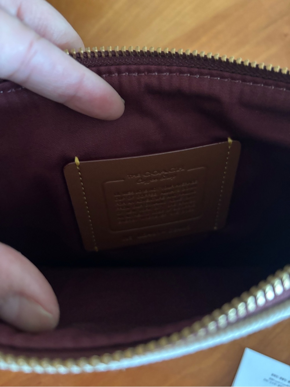 Coach Play Taiwan Pouch - Picture 4 of 5